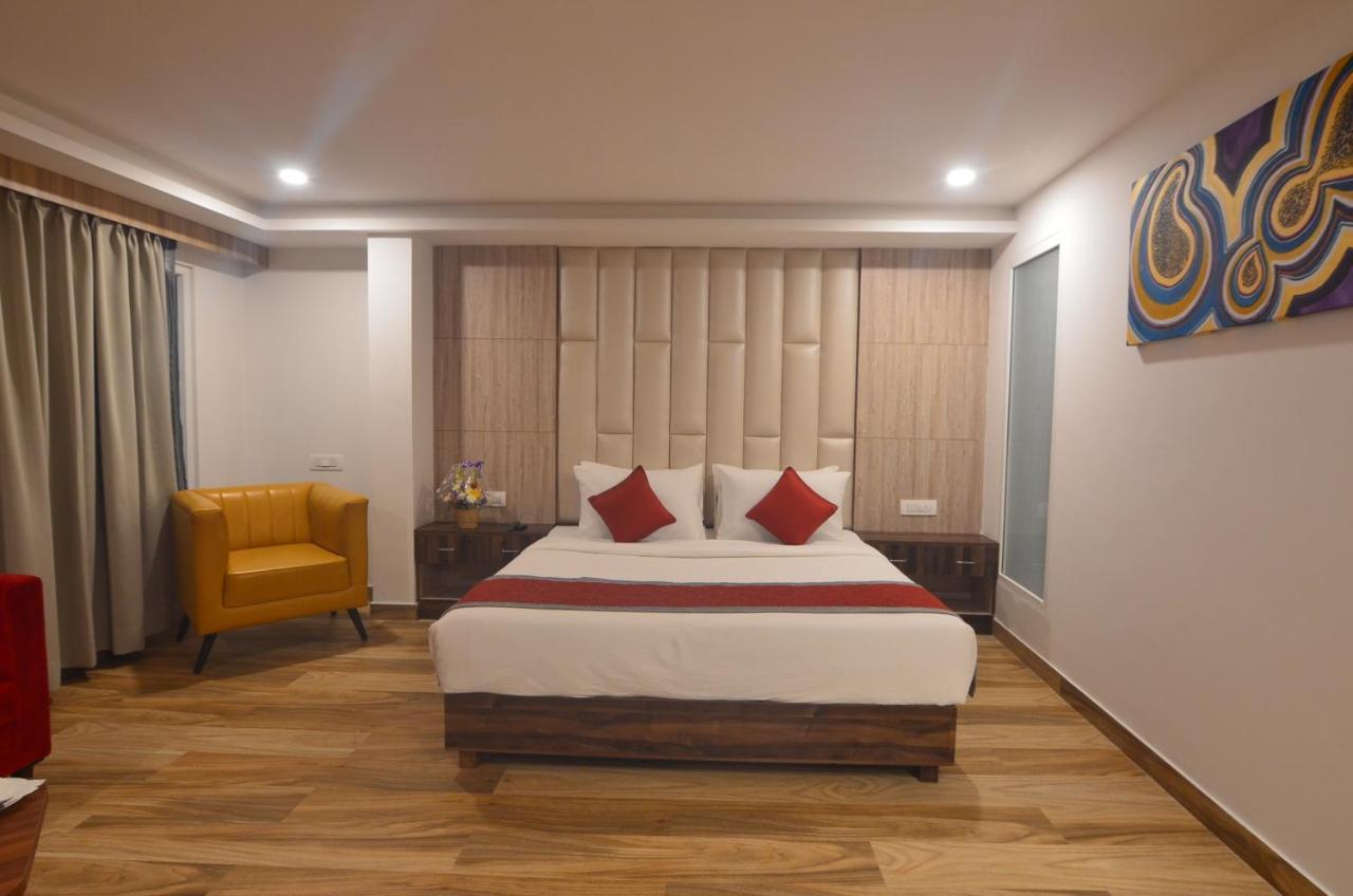 Iva By Skr A Petrichor Hotel บังกาลอร์ ภายนอก รูปภาพ
