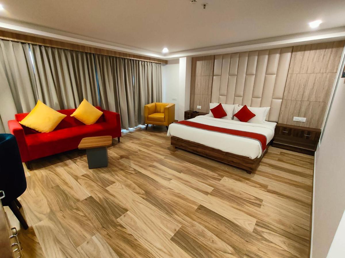Iva By Skr A Petrichor Hotel บังกาลอร์ ภายนอก รูปภาพ