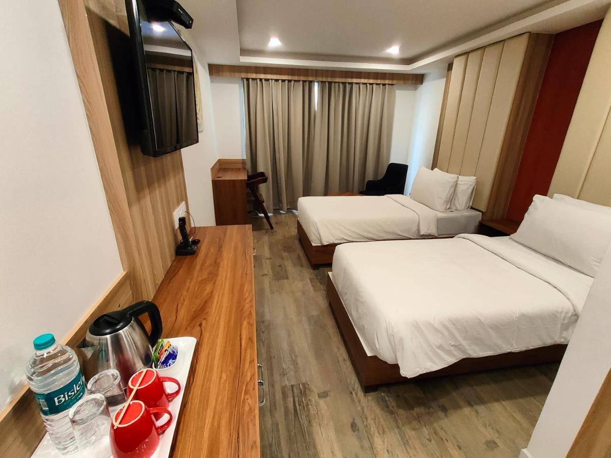 Iva By Skr A Petrichor Hotel บังกาลอร์ ภายนอก รูปภาพ